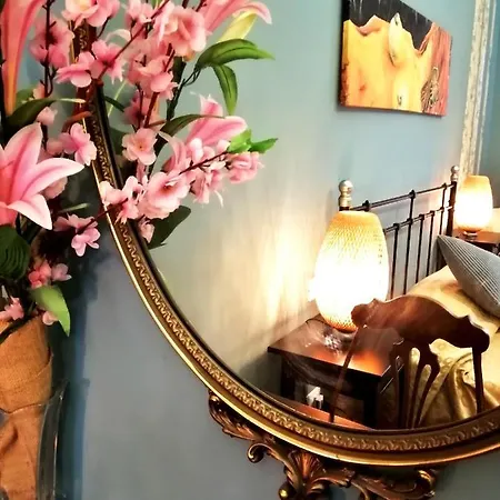 Centro900 Oda ve Kahvaltı 4*