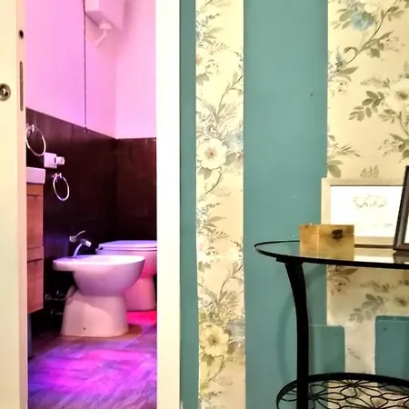 Centro900 Oda ve Kahvaltı 4*